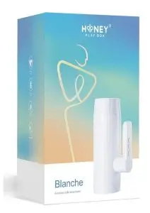 Blanche Thrusting Blowjob Toy Automatic Rechargeable Male Masturbator - White